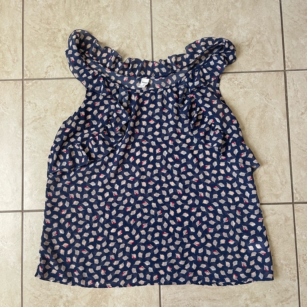 Old Navy Ruffled Sleeveless Blouse